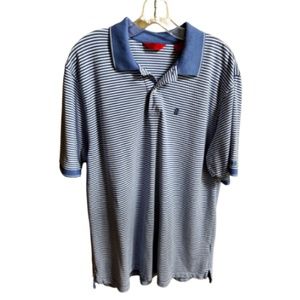 Mens Izod Brand Shirt. Size XL. Blue and White Stripes